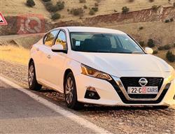 نيسان ألتيما